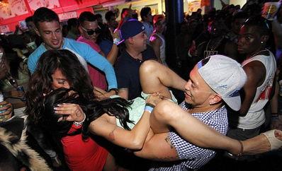 狂野性派对在线观看